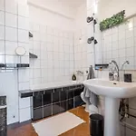 Apartment Cozy Bukarest